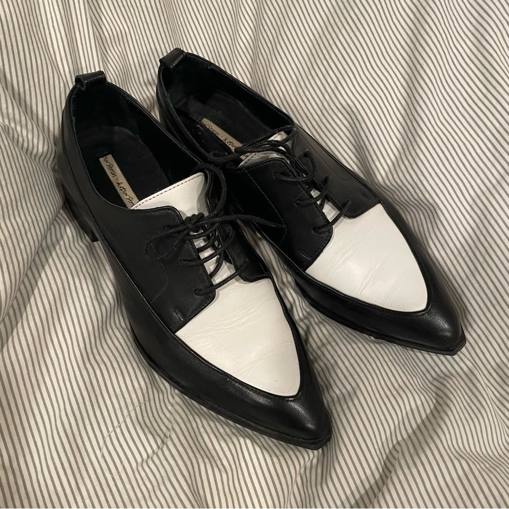 & Other Stories Black and White Oxfords